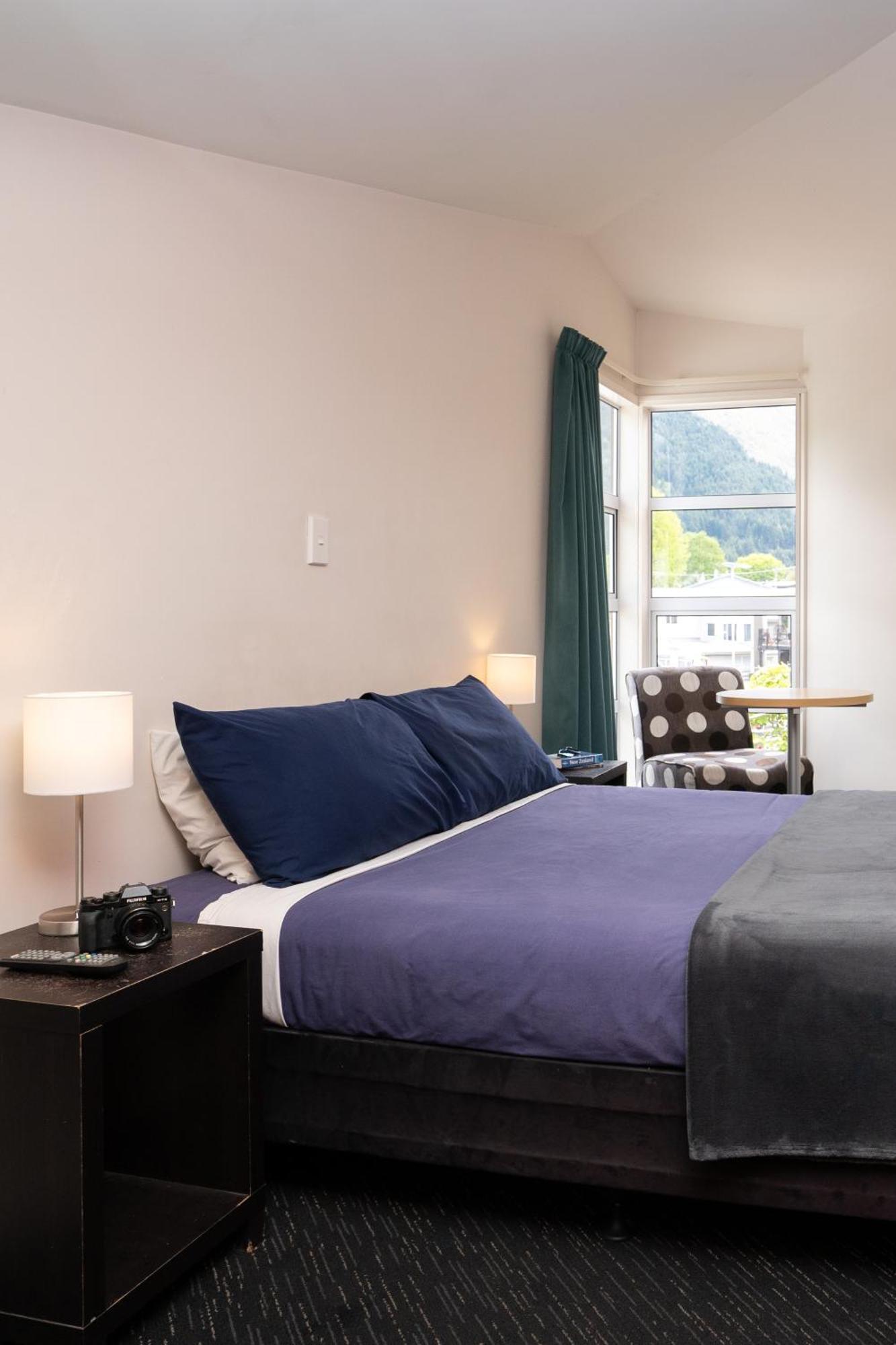 Haka House Queenstown Exterior photo