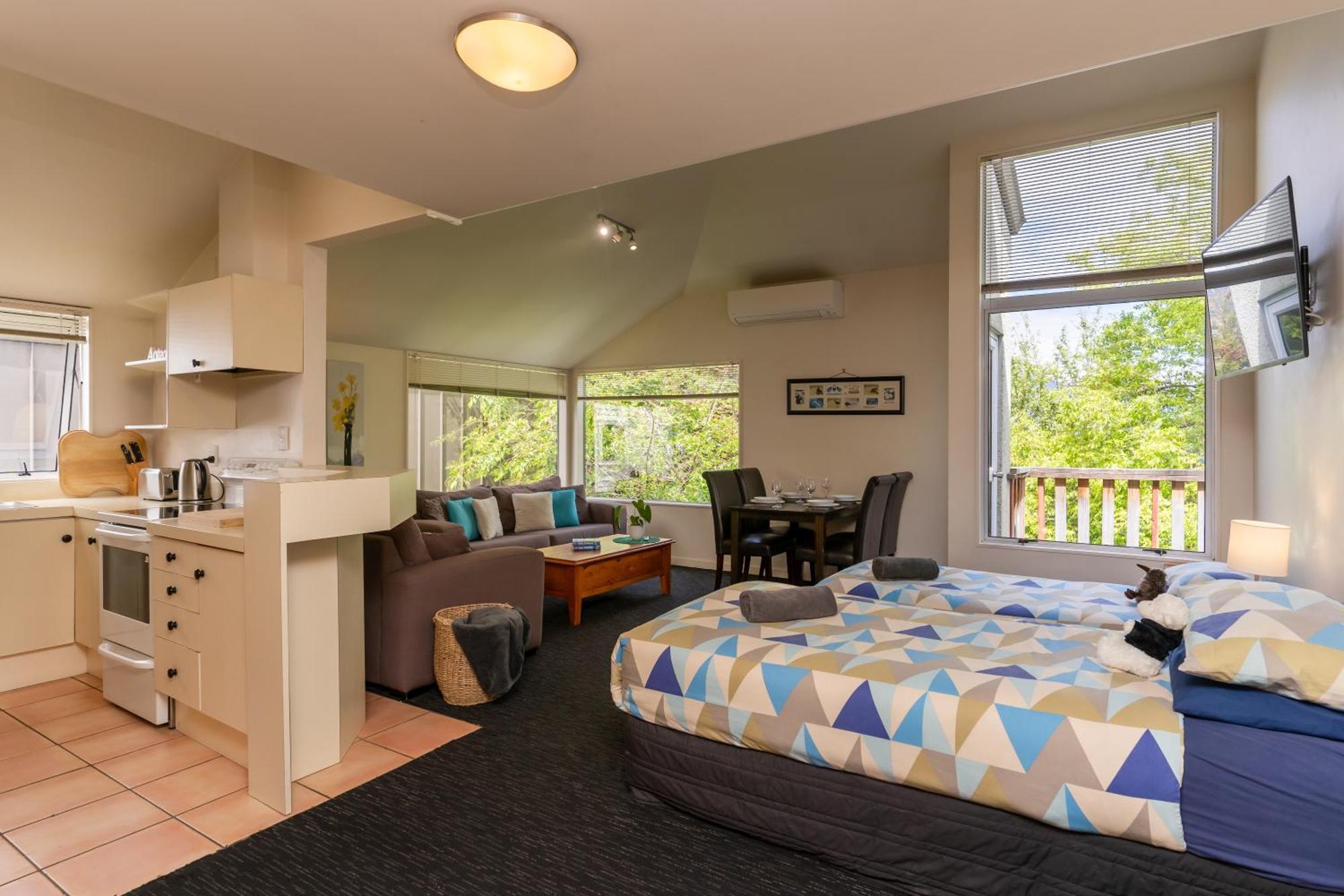 Haka House Queenstown Room photo